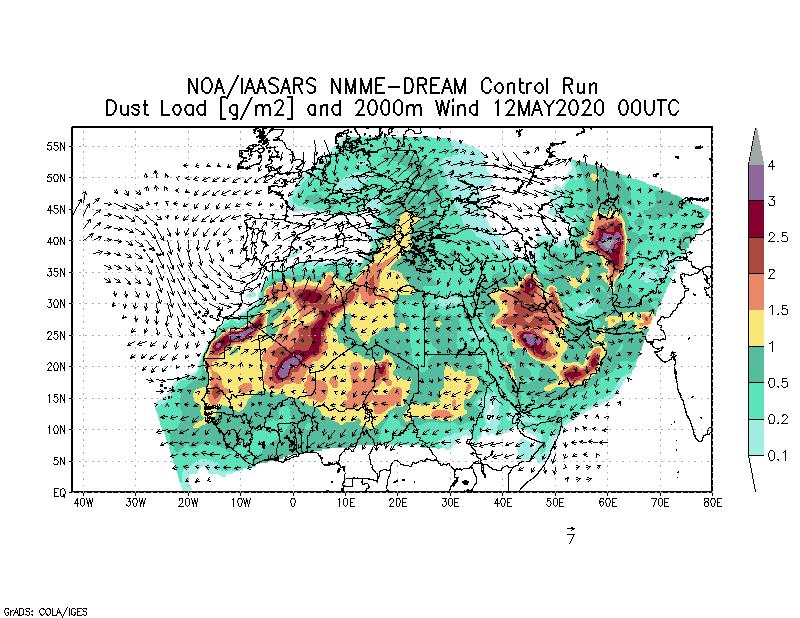 Dust load [g/m2] and 2000m Wind - 2020-05-12 00:00