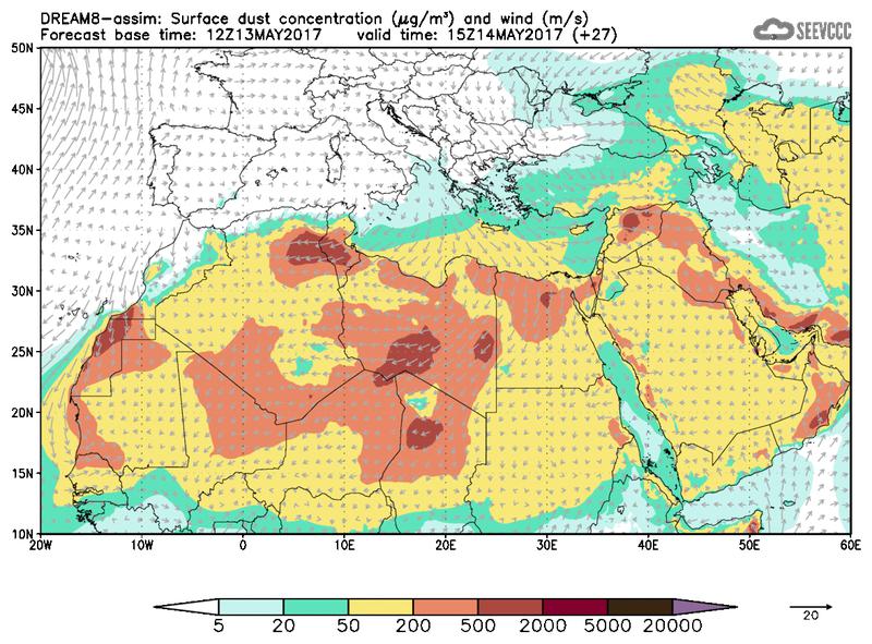 Surface dust concentration and wind at T15