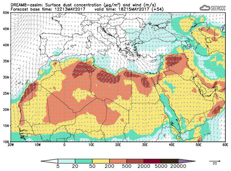 Surface dust concentration and wind at T42