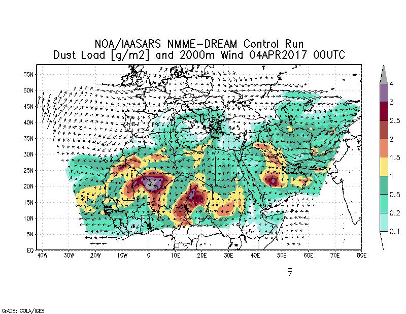 Dust load [g/m2] and 2000m Wind - 2017-04-04 00:00