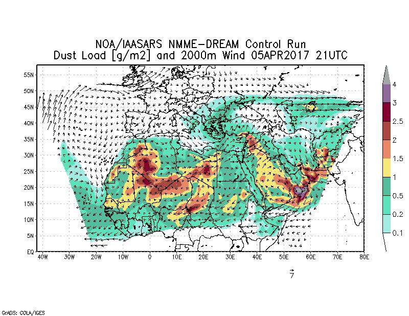 Dust load [g/m2] and 2000m Wind - 2017-04-05 21:00